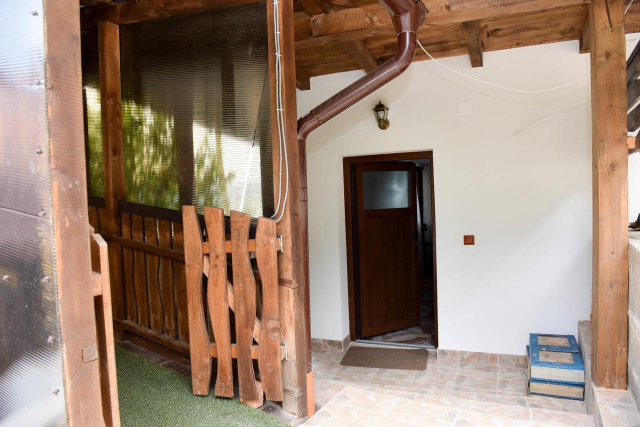 Casa Edy Hotel Colibita Ngoại thất bức ảnh